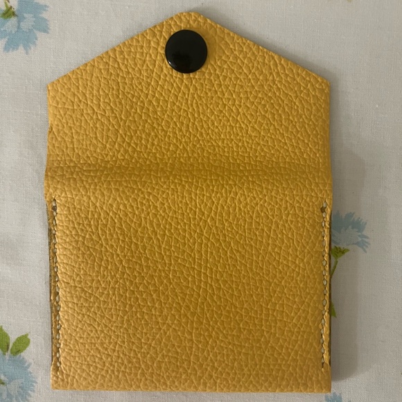 Handmade Genuine Leather Wallet - Picture 4 of 5